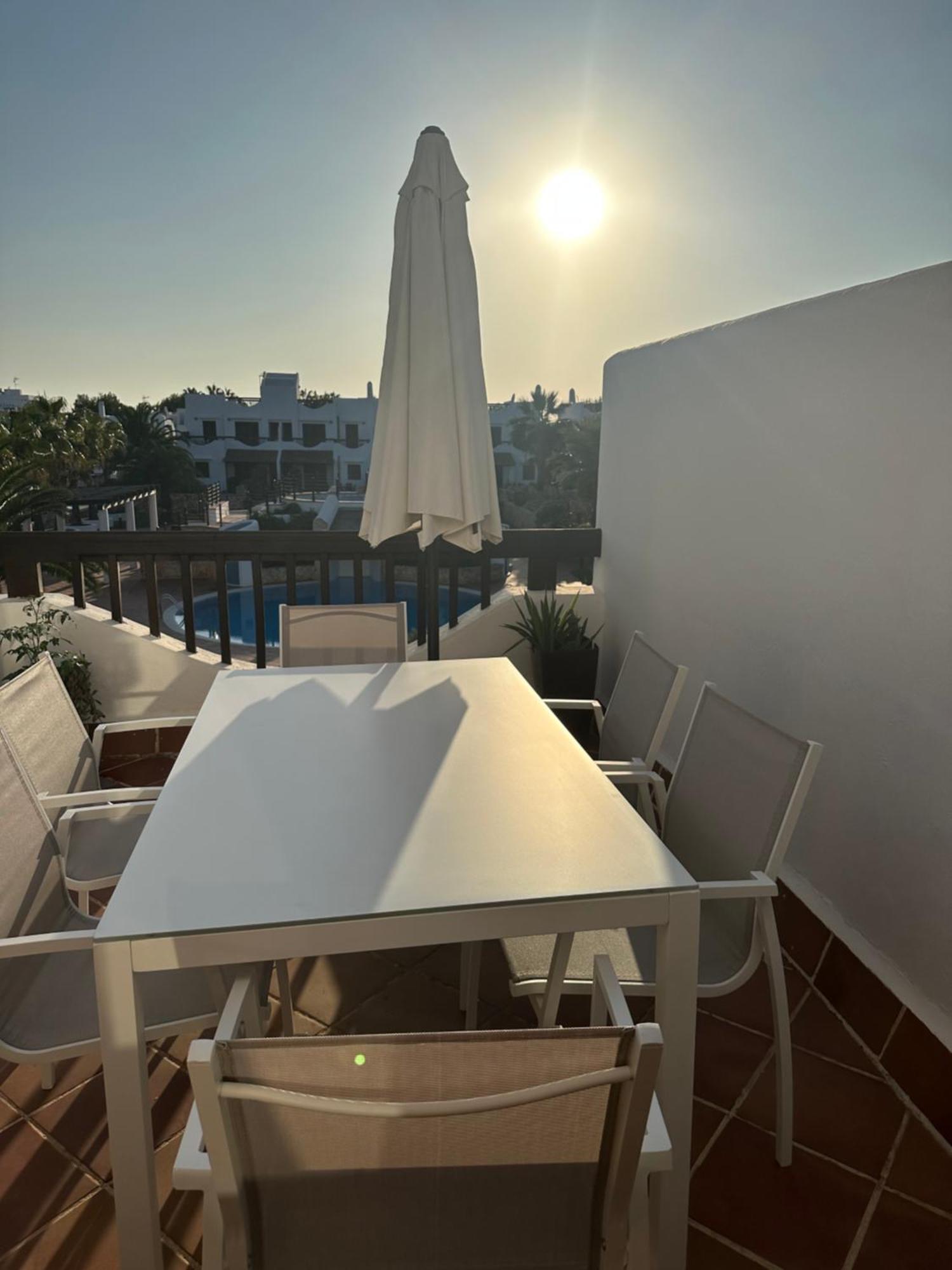 Apartment Schoenes Reihenhaus Mit Pool Portopetro