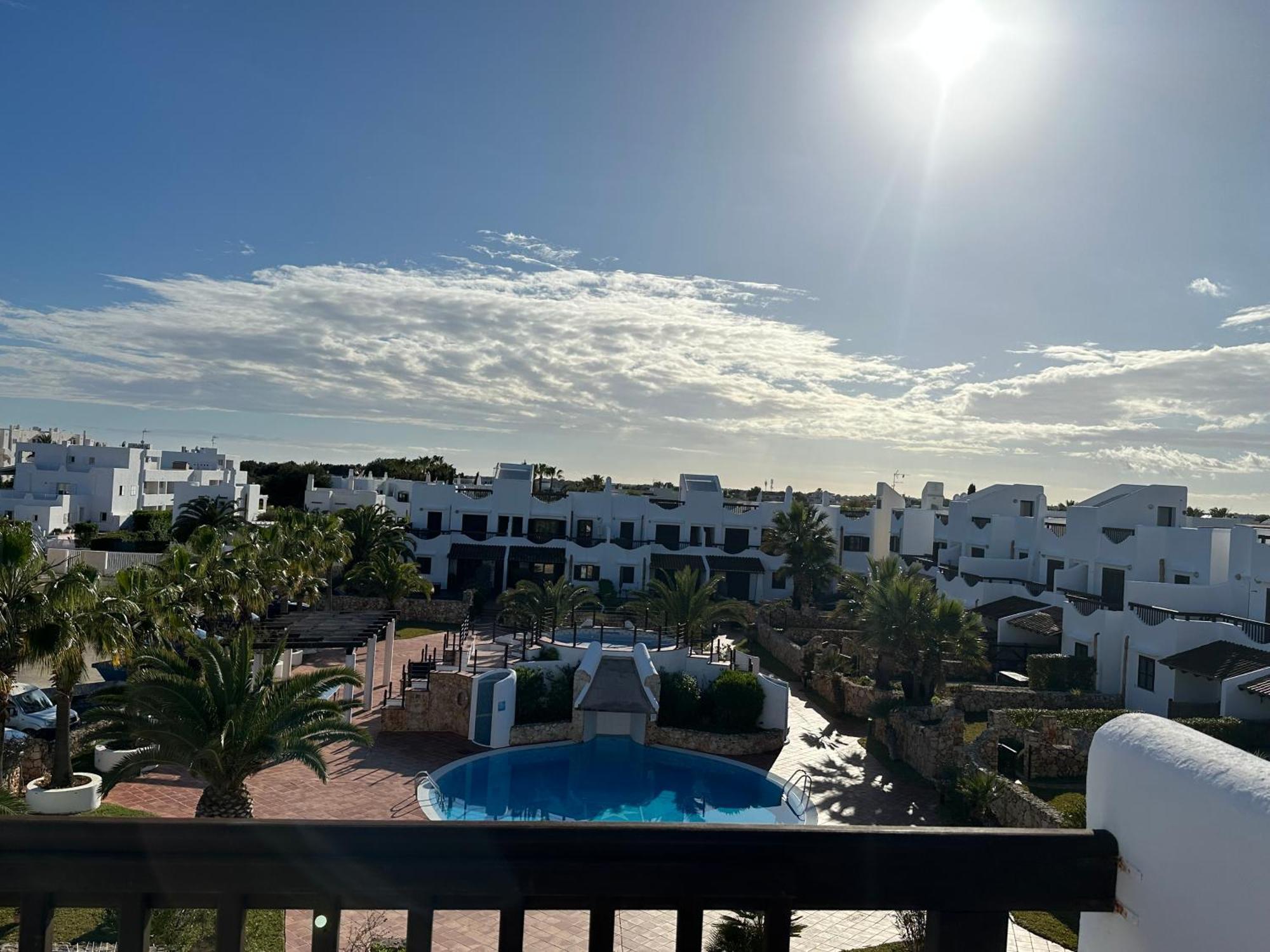 Schoenes Reihenhaus Mit Pool Apartment *